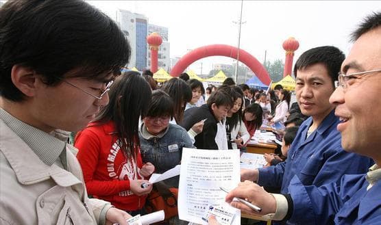 灵活就业缴费15年，刚领1年养老金去世，家属能领多少遗属待遇？