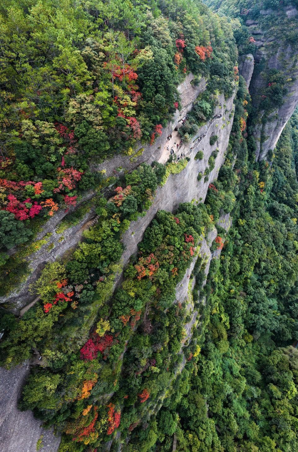 重走古蜀城堡战场，马恒健《古蜀城堡战场寻迹》出版