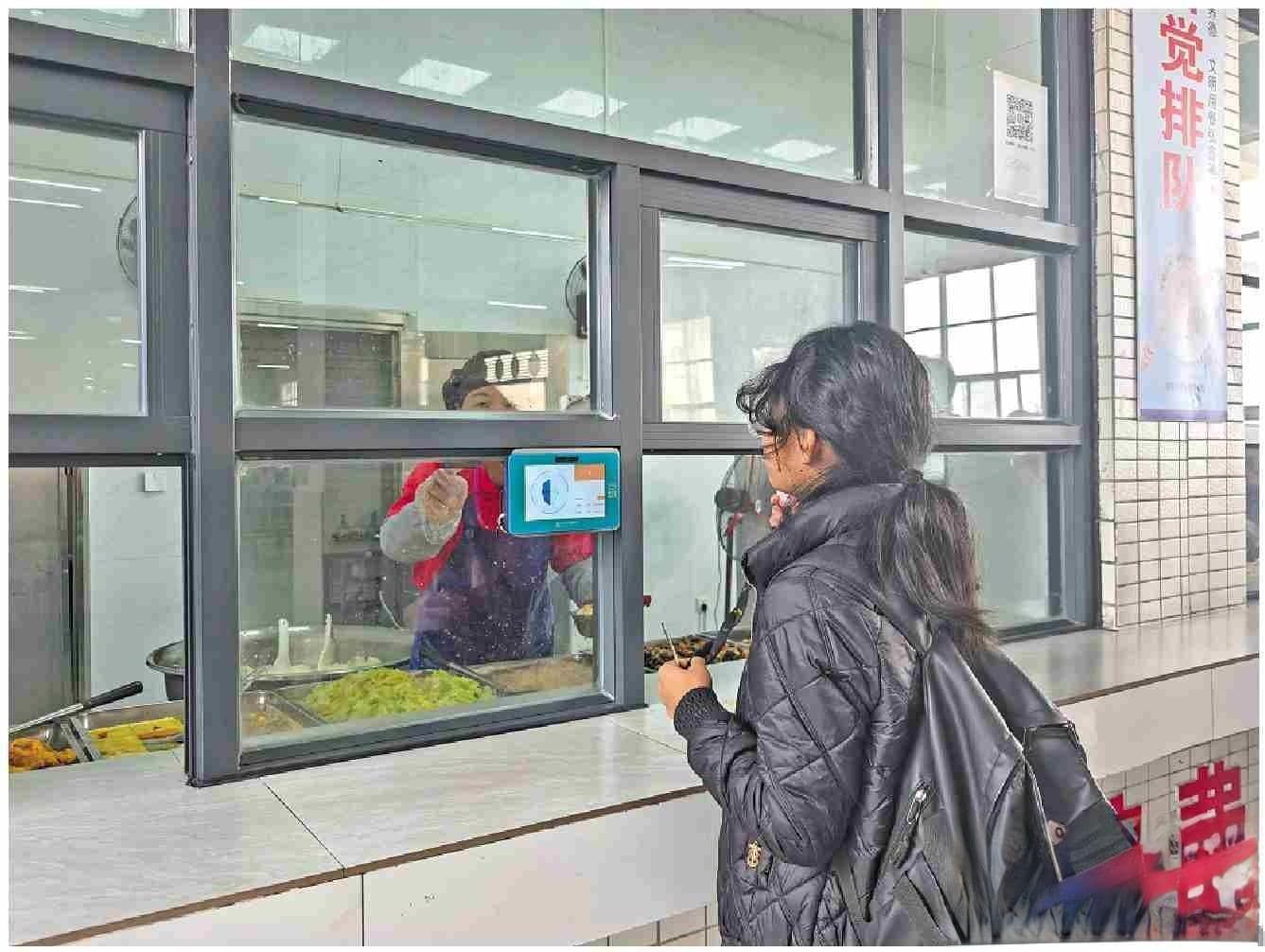 “互联网+AI”赋能校园食堂监管，遂溪实现256所学校全覆盖