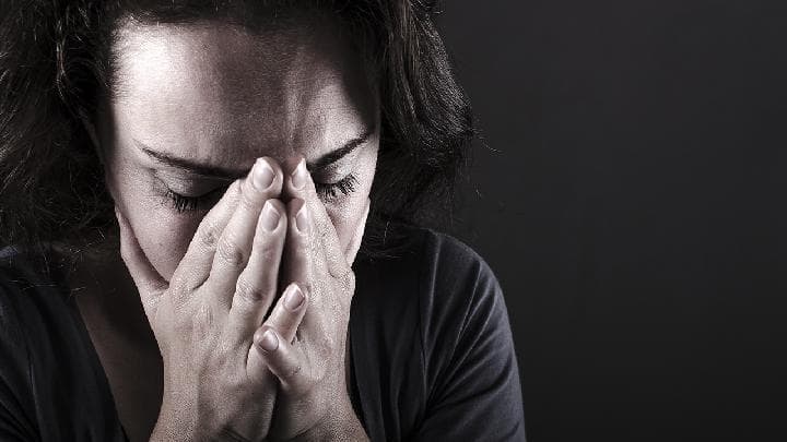 头皮上摸到微微鼓起的小包怎么办？可能病因及处理方法全解析