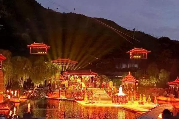 西安夜晚景点推荐：从文化演出到美食夜景