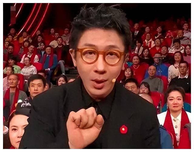 央视春晚改革成功，导演于蕾受益 节目焕然一新。