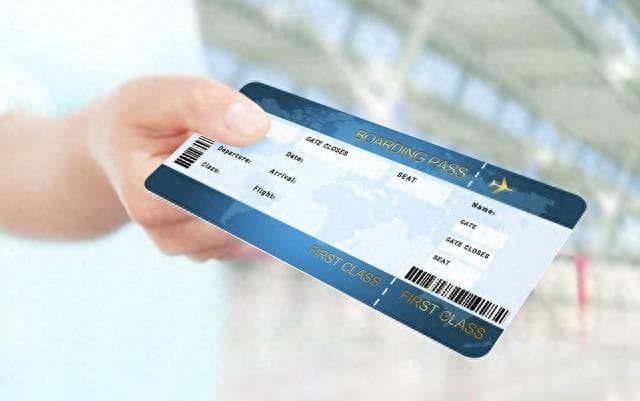 坐高铁，别人想和你换位置，先看他的票是不是全程票