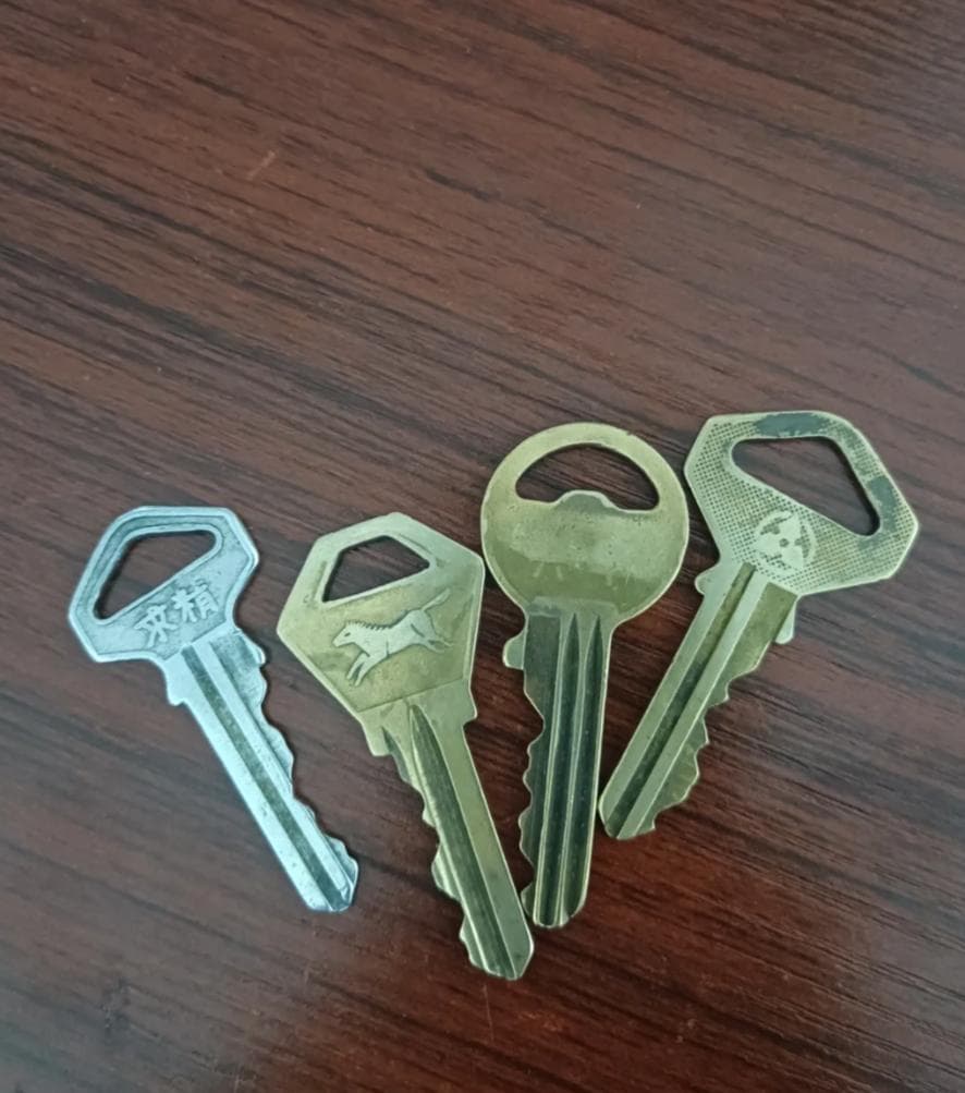 旧钥匙原来用处这么多！教你8个妙用，解决生活烦恼，省钱还实用
