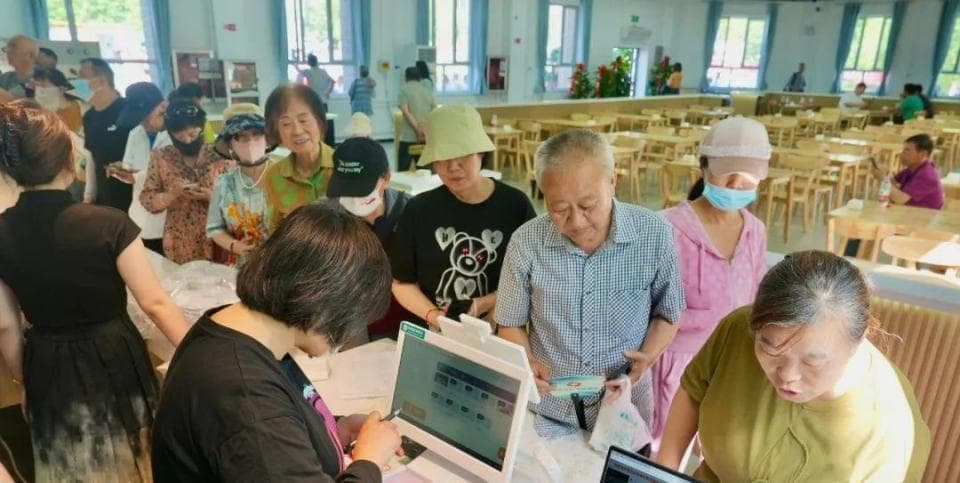 15分钟可达，医养结合：南泉社区探索养老服务新模式