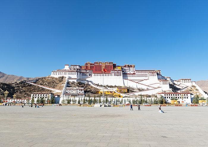 拉萨旅游最佳时间：四季皆宜，各有特色