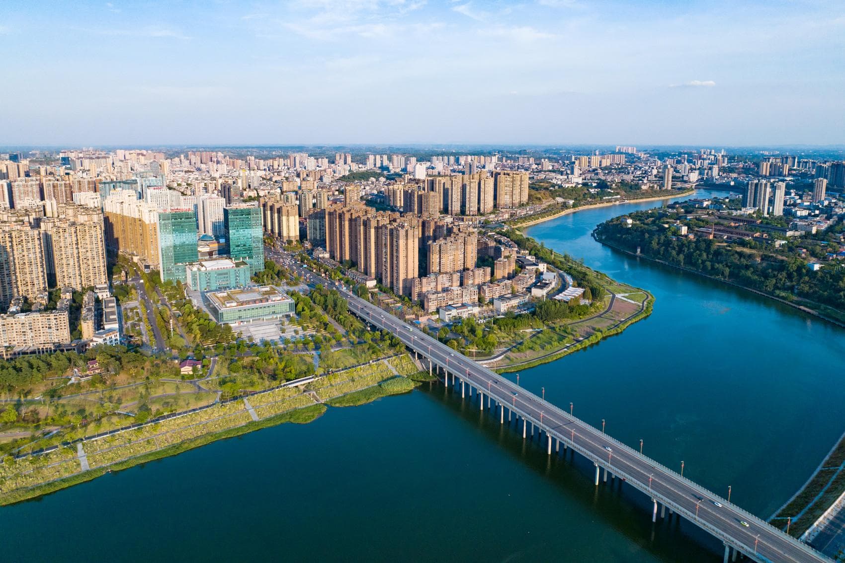 内江经济开新局：稳中求进，潜力迸发