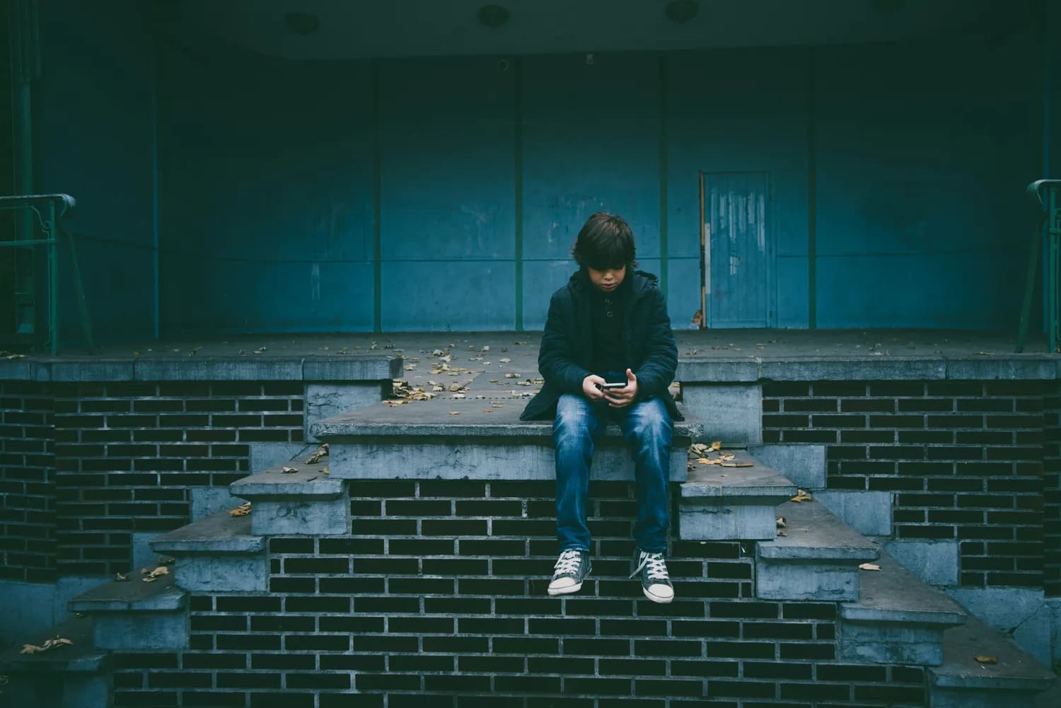 青少年网络成瘾，家长该如何应对？