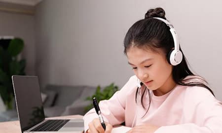 英国留学丨英国大学雅思成绩要求汇总