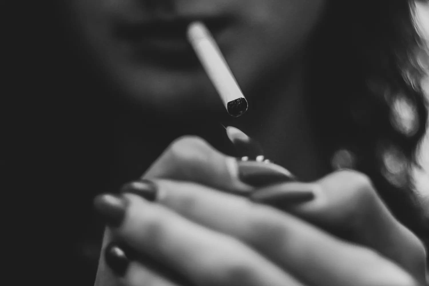 职场控烟：提升你的职场形象！