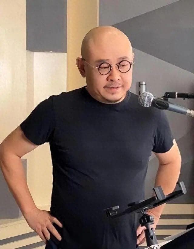 “世间再无云朵”！我算彻底明白，刀郎为啥要拿回四首歌的版权了