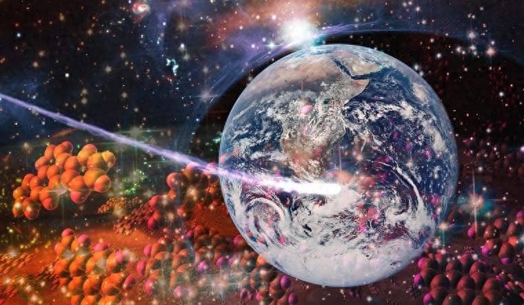 生命起源之谜：地球孕育的生命，还是外星生物的种子？