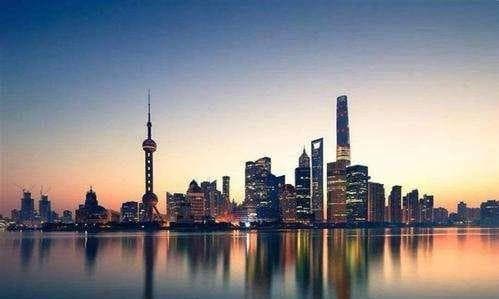 80年代初，“万元户”受人尊敬，当时一万元相当于今天多少财产？