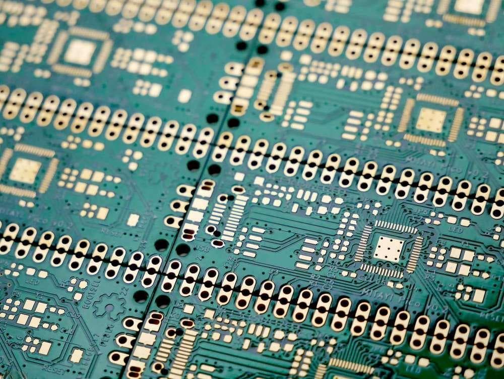 深入了解PCB：PCB板的种类、制作工艺与应用