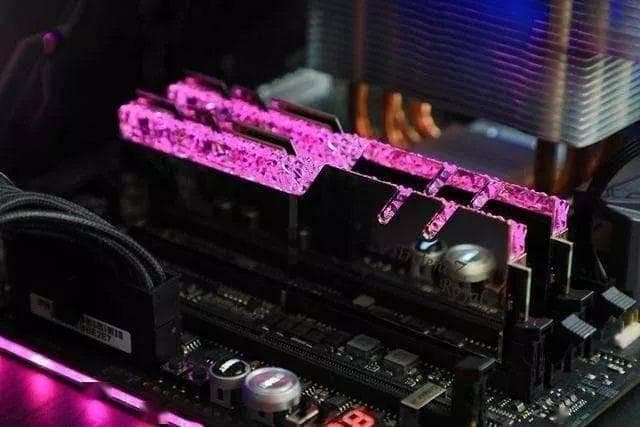 ECC内存是什么？详解ECC内存的纠错功能和特点