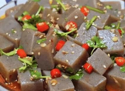 魔芋豆腐：低卡高纤的冬季养生食材，六大健康功效