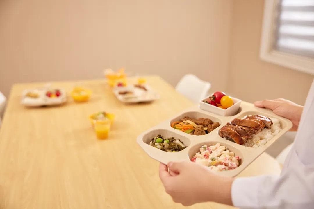 乳腺癌患者应该怎么吃？特别注意这 2 类食物！