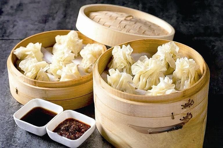品味呼和浩特 从一笼烧麦开始