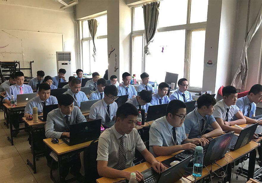 零基础如何选择人工智能培训课程？