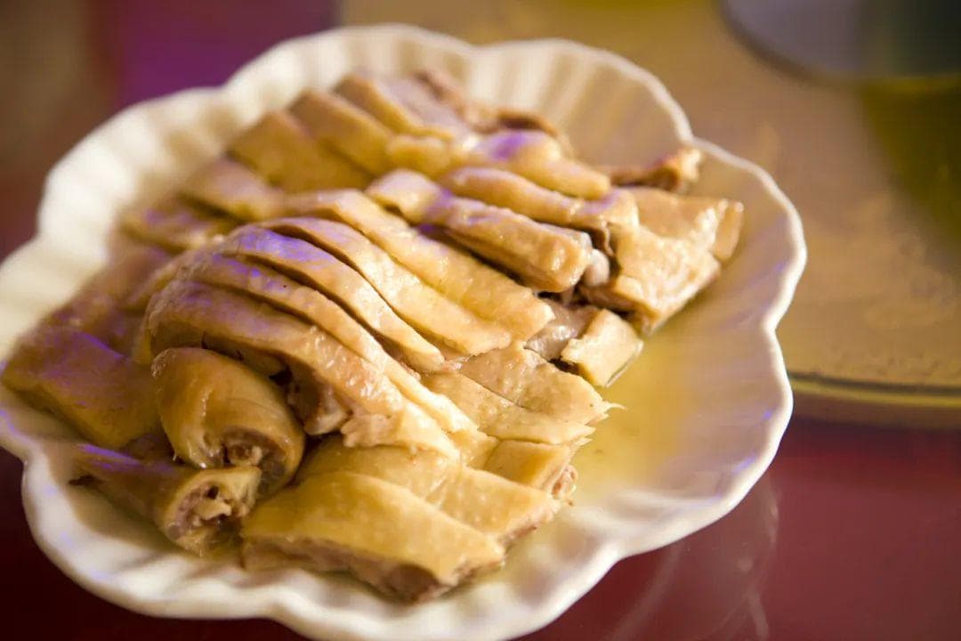 南京龙袍：蟹黄汤包里的260年匠心传承