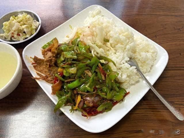 入夏后，记得多吃6种“午餐”，营养互补又消暑，全家人都说好吃
