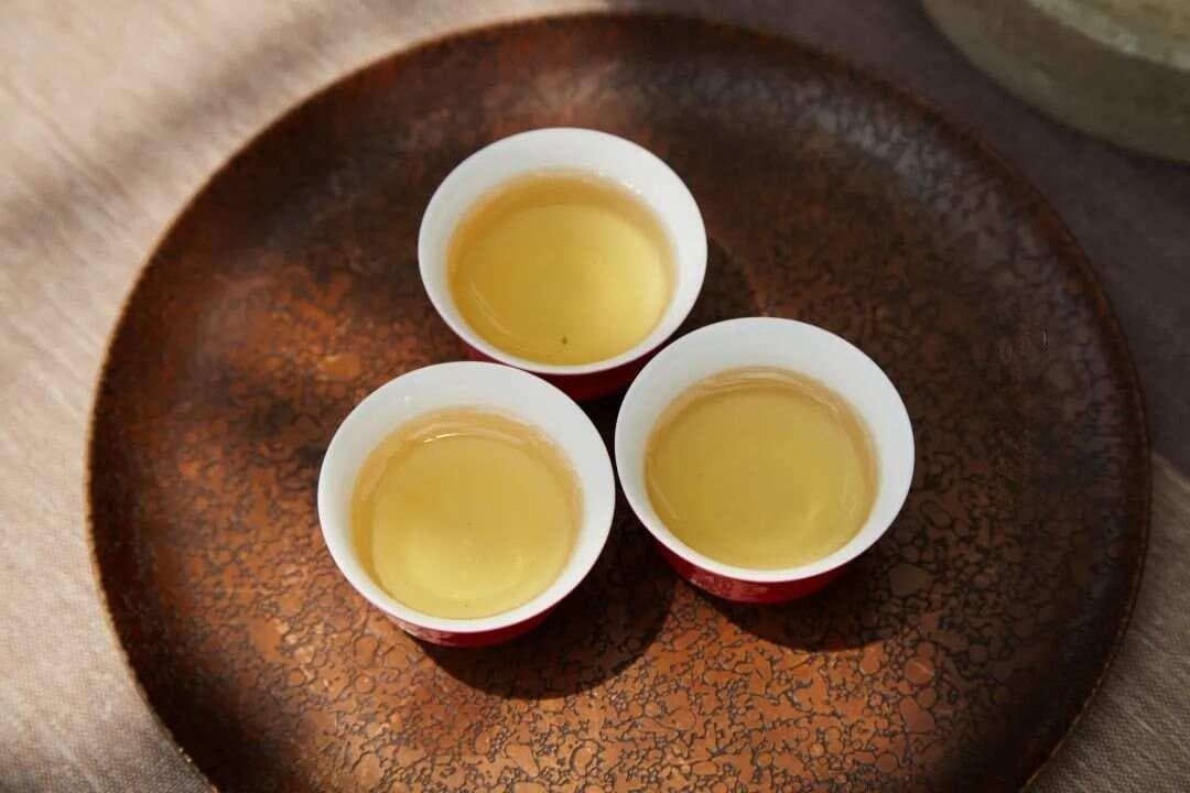 何谓“茶三、酒四、踢桃二”？
