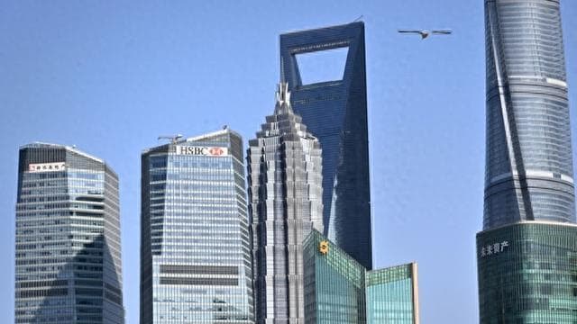 从全球视野看上海国际金融中心建设