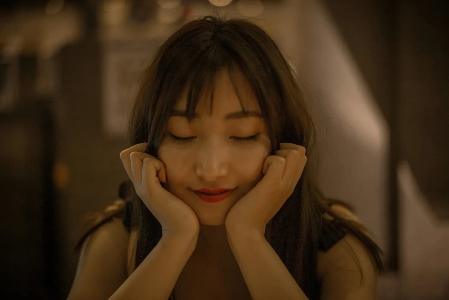 赵丽颖挑战无身份角色，〈乔妍的心事〉演绎姐妹情仇