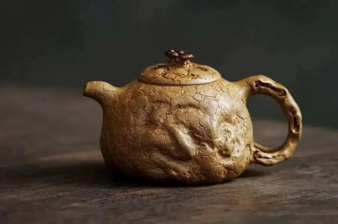 紫砂制作工艺的变迁史：从古代到现代的匠心传承