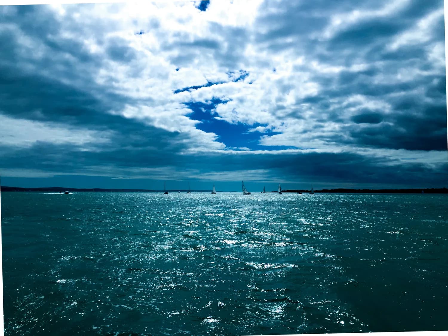 跟着《西海情歌》探秘青海湖