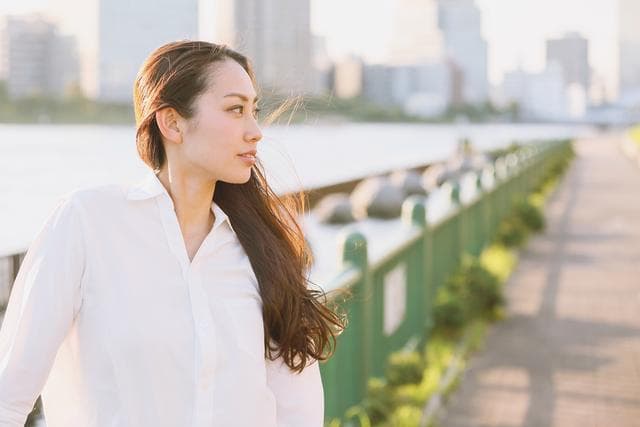 踏实能干胜过帅气多金：当代女性择偶新标准