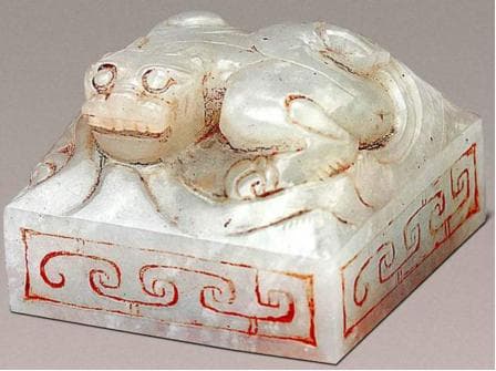 古代后宫的妃子们，每个月能挣多少钱？