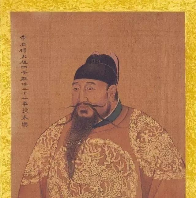 明朝“全盛”时期太短，也就朱棣在位那三十年，其余相对稳定