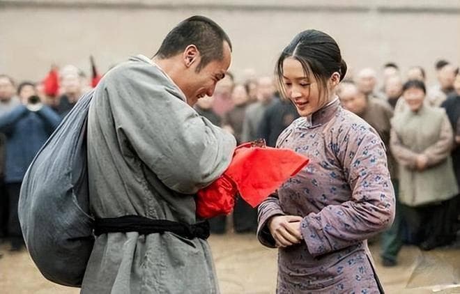 田小娥的反抗：从个人命运到性别平等的觉醒