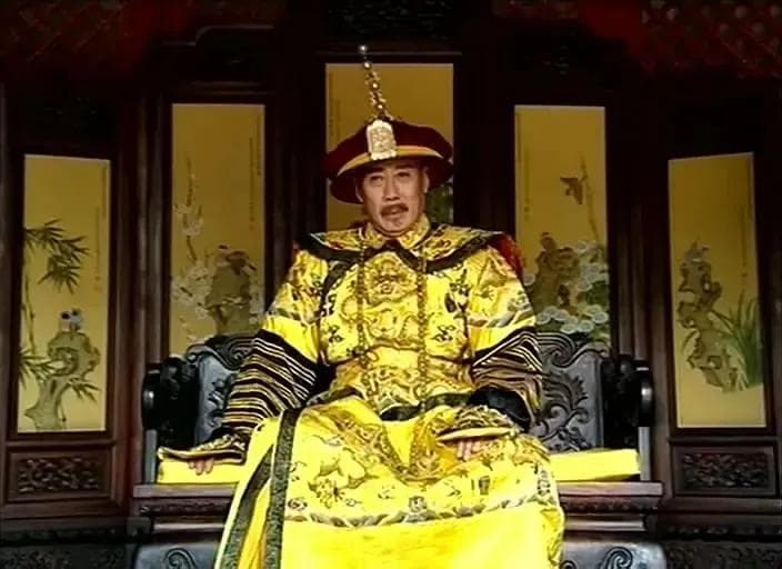 《乾隆》⑨｜最自负的君主，做出最震惊的决定