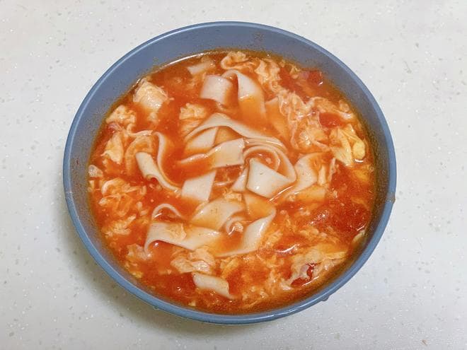 番茄鸡蛋面（附赠万能番茄汤底）