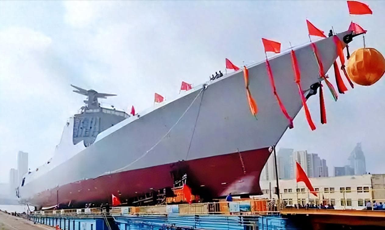 揭秘055型驱逐舰：参数公开背后的战略考量