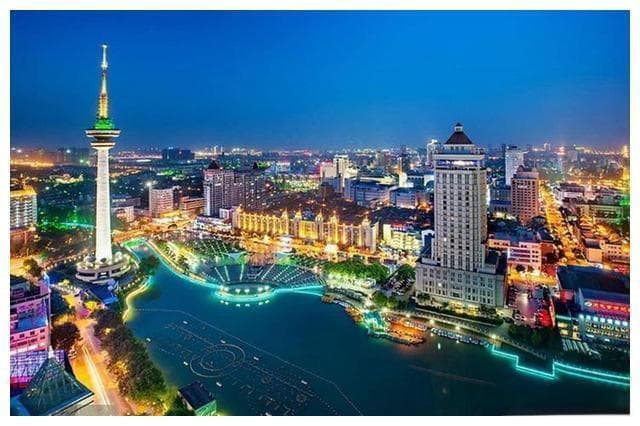 江苏十个大城市排名：苏州第1，徐州领先南通，昆山、连云港入围