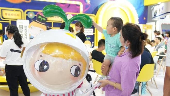 窝小芽专业辅食添加建议：分龄营养搭配与科学喂养全攻略