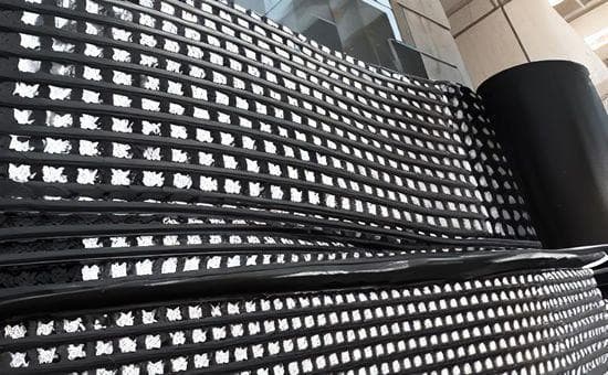 胎面再生胶在滚筒包胶及陶瓷胶板中的应用