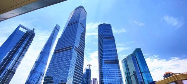 大连GDP超8400亿，能否复制深圳发展路径？