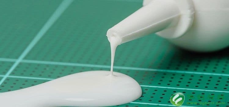 提升工艺效率：如何正确选择粘合剂以优化生产流程
