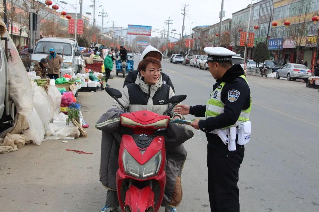 除了限速15公里，2025年起，电动车6禁新规来了，车主：出门太难了