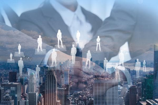 涉外婚姻增多原因探究：社会变迁与全球化背景下的观