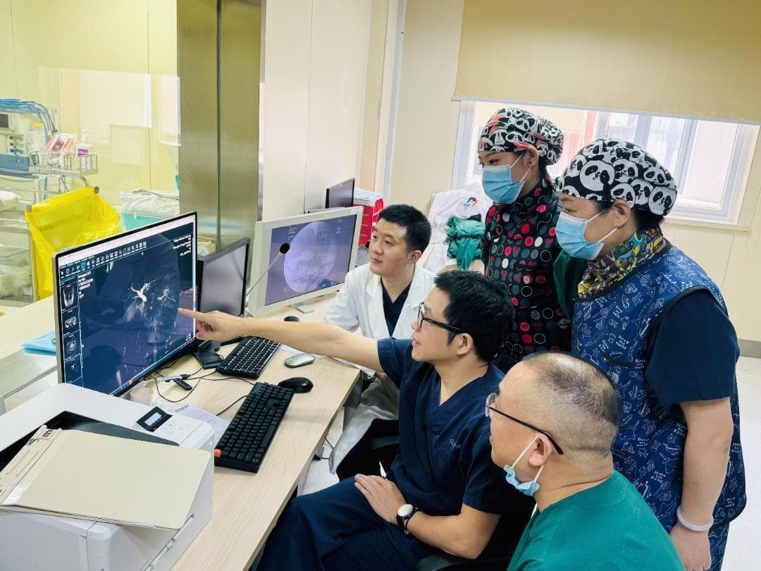 什么是ERCP？适应症又有哪些？看他们妙手治疗→