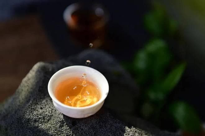 冬虫夏草配石斛：5种科学食用方法与禁忌人群