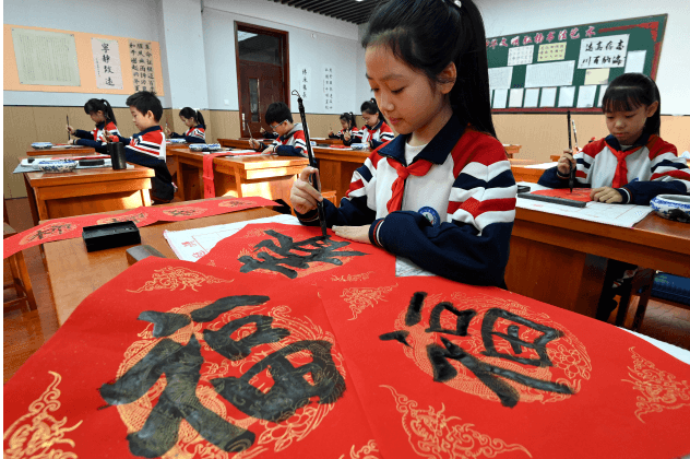 汉字书写如何既正确又美观?小学低年级汉字书写教学策略
