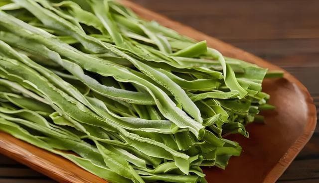 莴笋和贡菜的区别是什么？