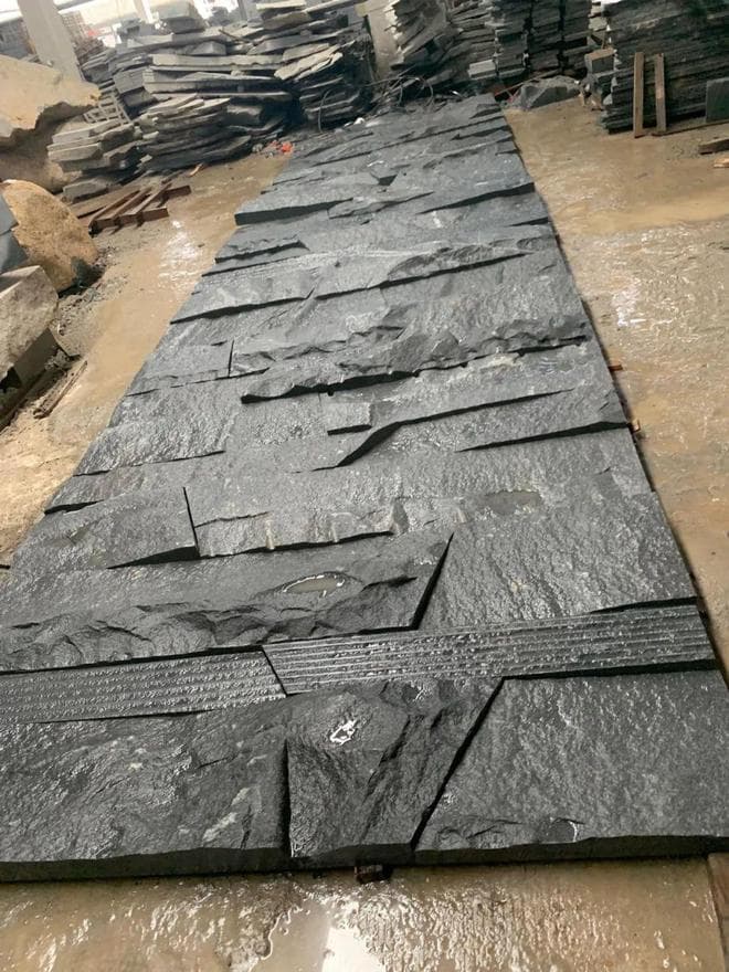 天然石材爆皮返碱不防滑如何处理