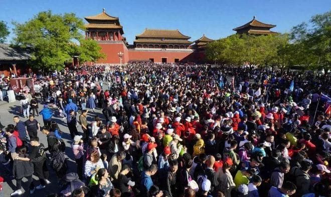 五一假期全国城市客流量前20排名出炉，重庆第20，武汉南昌未入榜